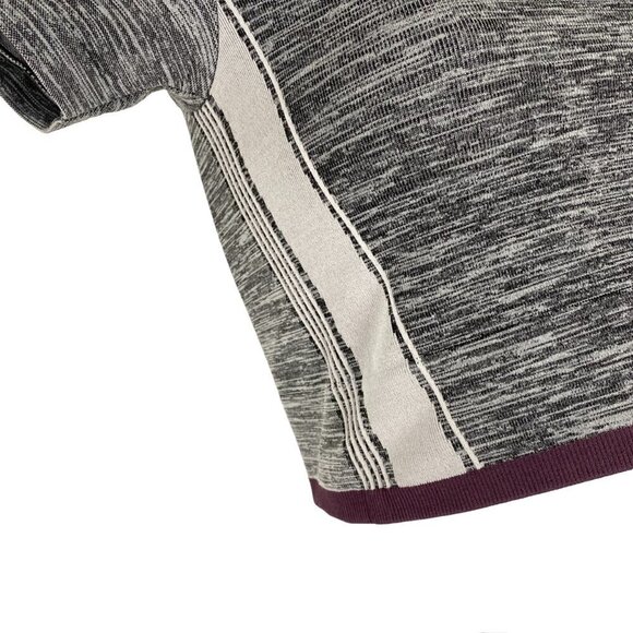 Athleta Impact Crop Tee Short Sleeve Seamless Gray NWT Women's Small - Picture 6 of 9